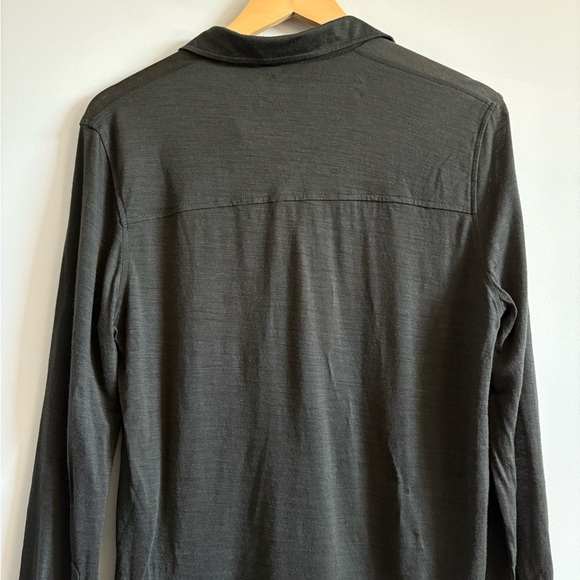 Massimo Dutti Dark Khaki Green Top | Size Medium - Picture 6 of 9